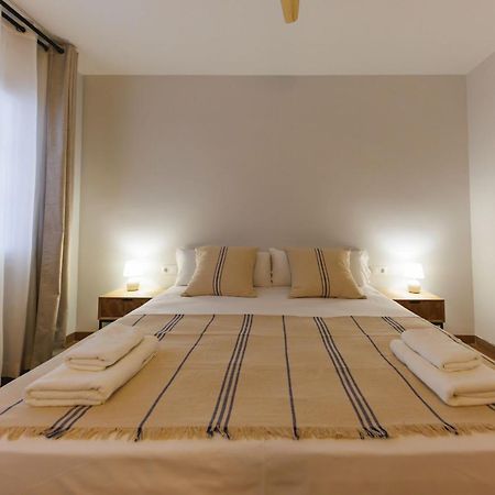 Bravissimo Figuerola, Spacious 3-Bedroom Apartment Girona Zewnętrze zdjęcie