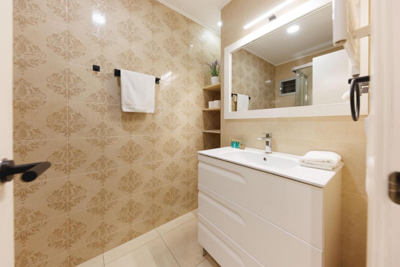 Bravissimo Figuerola, Spacious 3-Bedroom Apartment Girona Zewnętrze zdjęcie